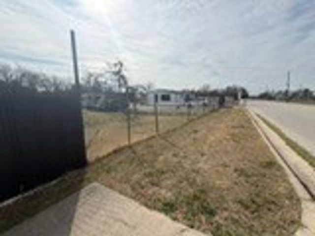 222 Hix Road, Cleburne, TX 76031