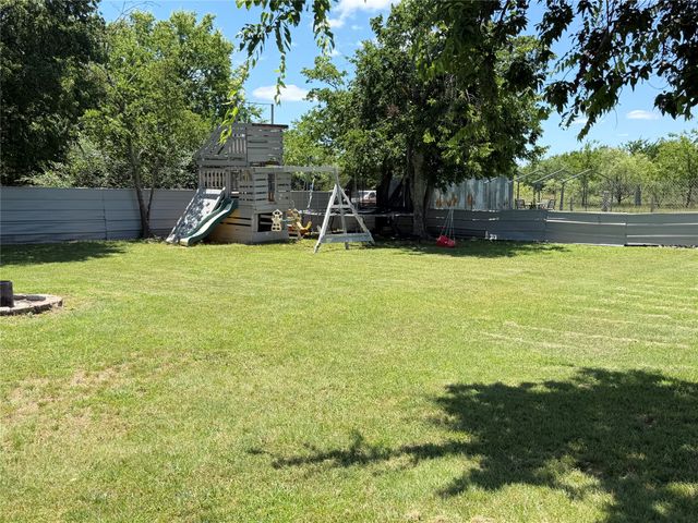 222 Hix Road, Cleburne, TX 76031