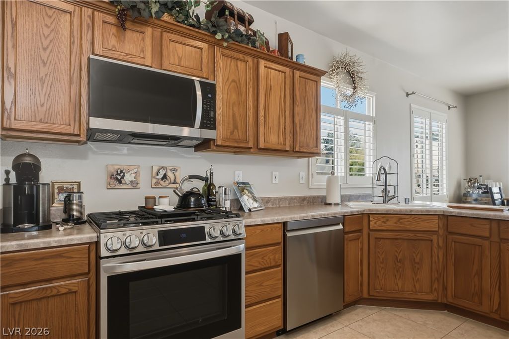 10528 Early Heights Court, Las Vegas, NV 89129 — photo 5