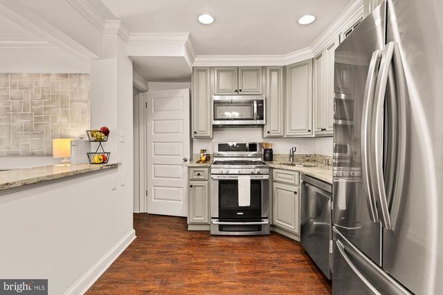 333 OGLETHORPE ST NE, Washington, DC 20011