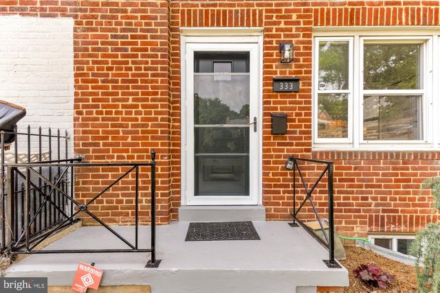 333 OGLETHORPE ST NE, Washington, DC 20011