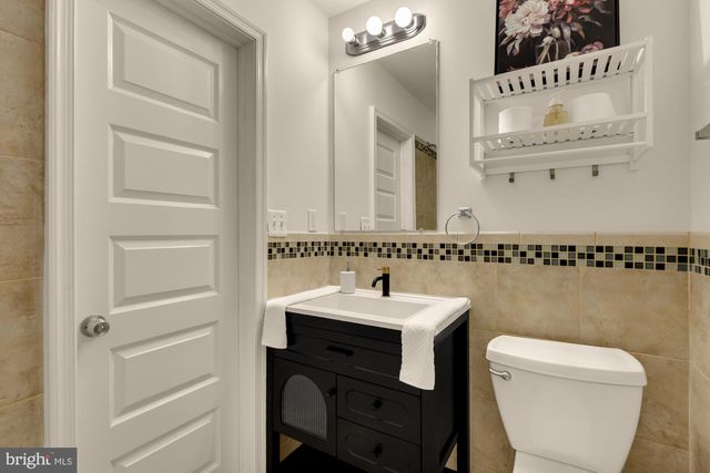 333 OGLETHORPE ST NE, Washington, DC 20011