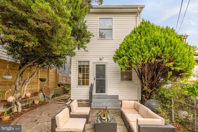 333 OGLETHORPE ST NE, Washington, DC 20011