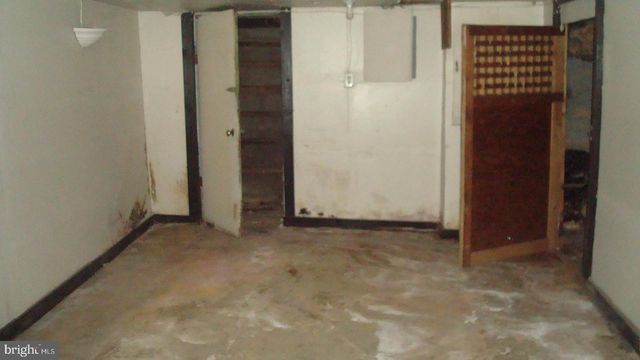 1809 E 32ND ST, Baltimore, MD 21218