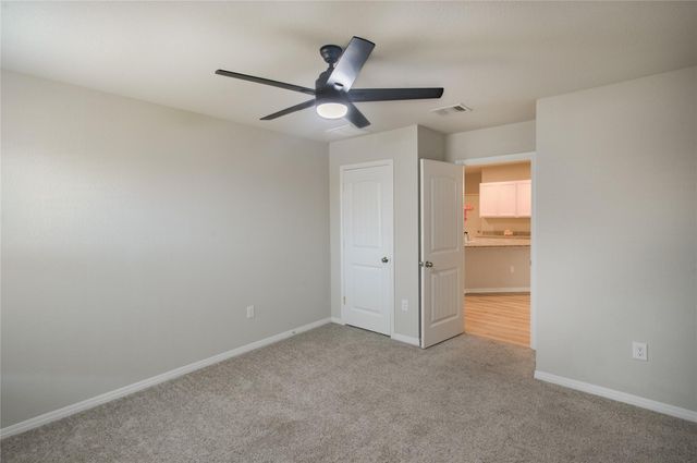 108 Freedom Park Ave, Liberty Hill, TX 78642