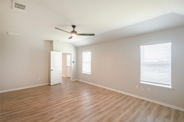 108 Freedom Park Ave, Liberty Hill, TX 78642