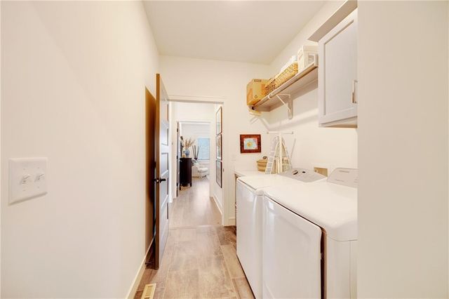 336 Thoreau Circle, Lee's Summit, MO 64081