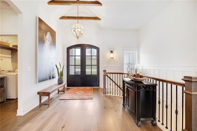 336 Thoreau Circle, Lee's Summit, MO 64081