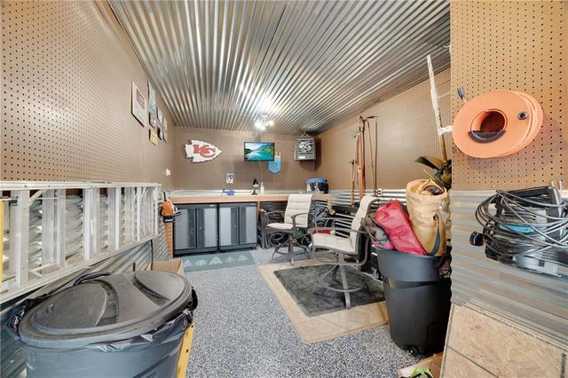 336 Thoreau Circle, Lee's Summit, MO 64081
