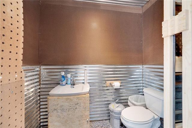 336 Thoreau Circle, Lee's Summit, MO 64081