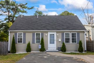 11 Sterling Rd, Brockton, MA 02302