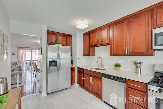 2 Highview Drive 2, Woodbridge Proper, NJ 07095