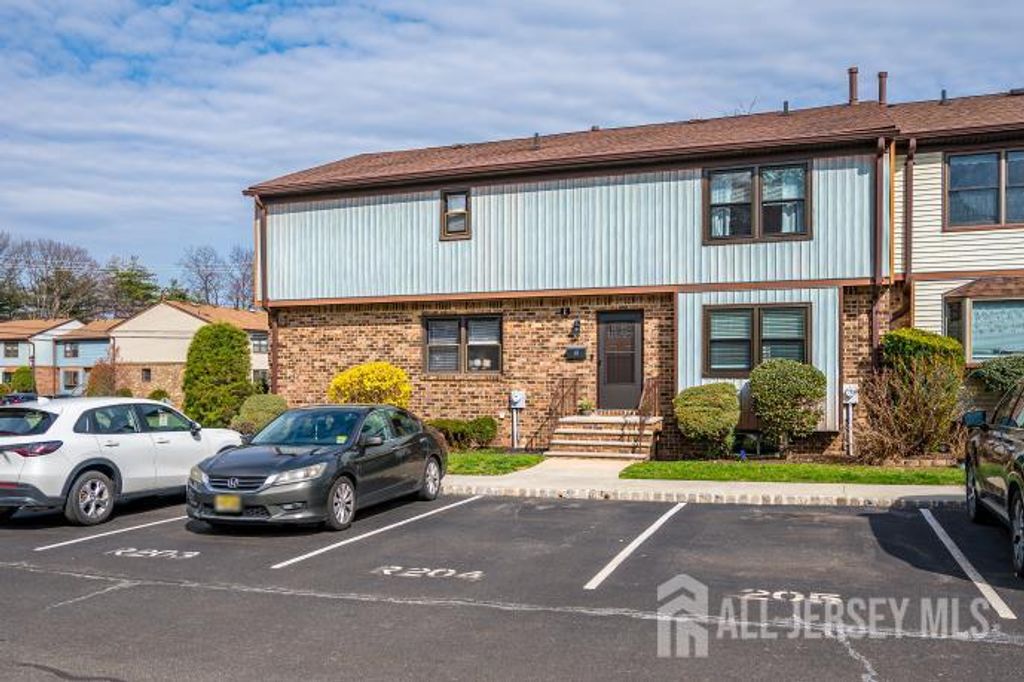 2 Highview Drive 2, Woodbridge Proper, NJ 07095