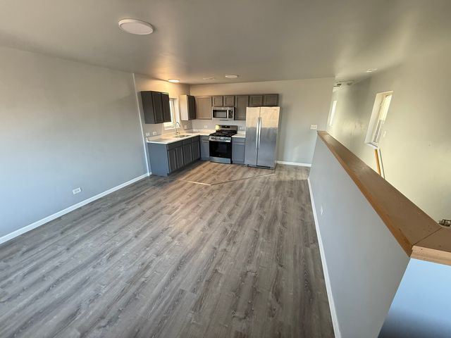 1401 S Kedvale Avenue, Chicago, IL 60623