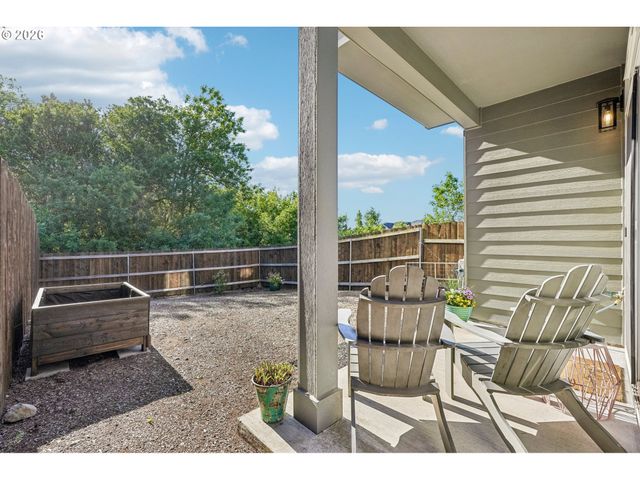330 S KELLER Ct, Ridgefield, WA 98642