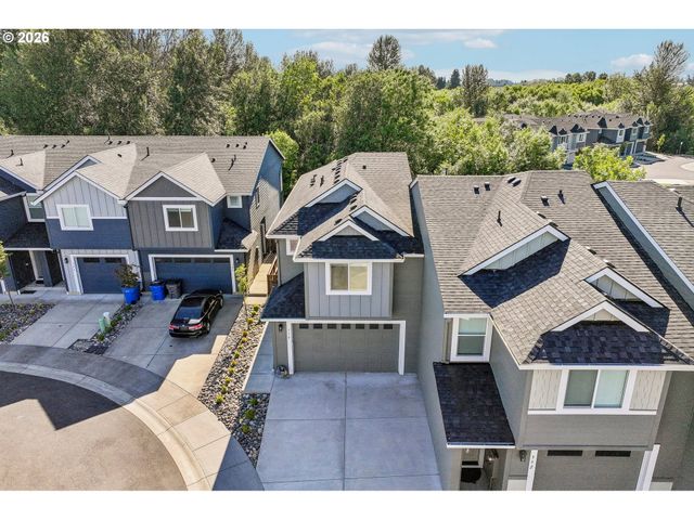 330 S KELLER Ct, Ridgefield, WA 98642