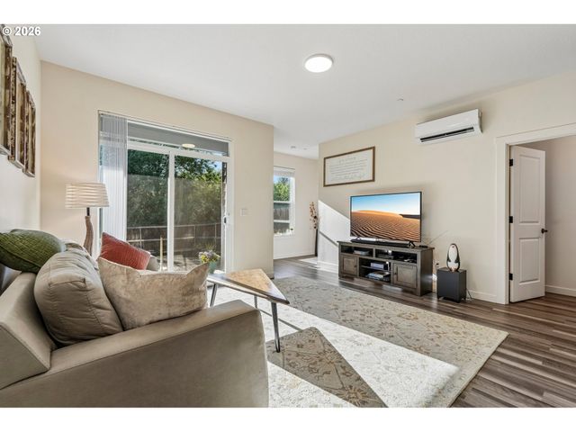 330 S KELLER Ct, Ridgefield, WA 98642