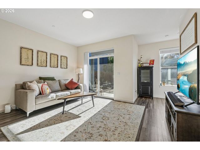 330 S KELLER Ct, Ridgefield, WA 98642