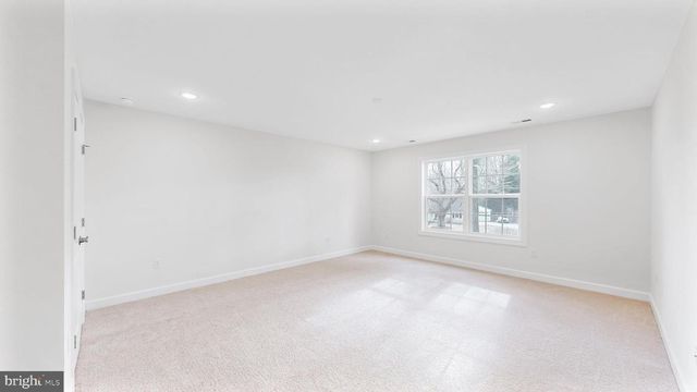 19 VALHALLA CT, Dover, DE 19904
