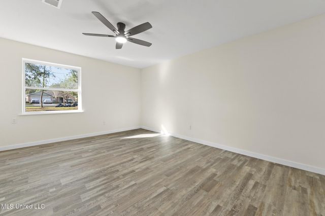 2706 Rolling Meadows Road, Gautier, MS 39553