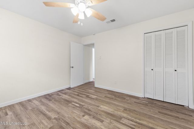 2706 Rolling Meadows Road, Gautier, MS 39553