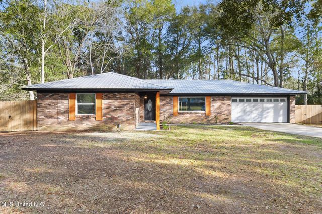2706 Rolling Meadows Road, Gautier, MS 39553