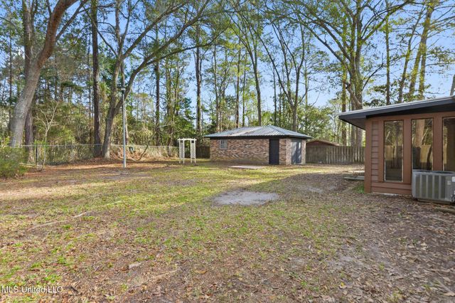 2706 Rolling Meadows Road, Gautier, MS 39553