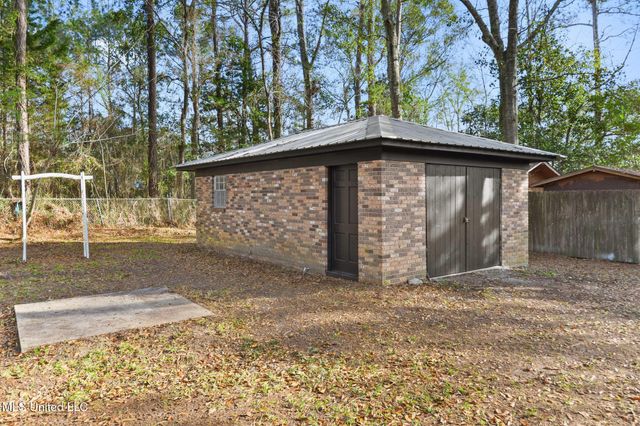 2706 Rolling Meadows Road, Gautier, MS 39553