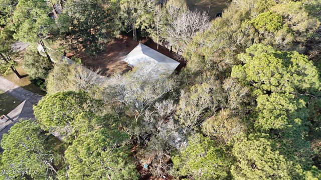 2706 Rolling Meadows Road, Gautier, MS 39553