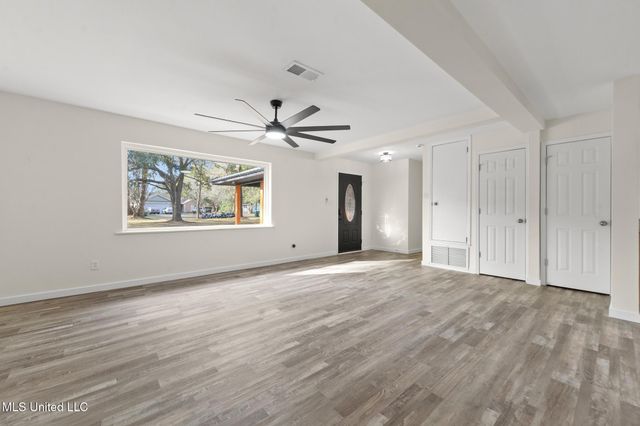 2706 Rolling Meadows Road, Gautier, MS 39553