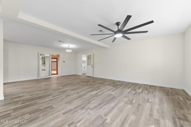 2706 Rolling Meadows Road, Gautier, MS 39553