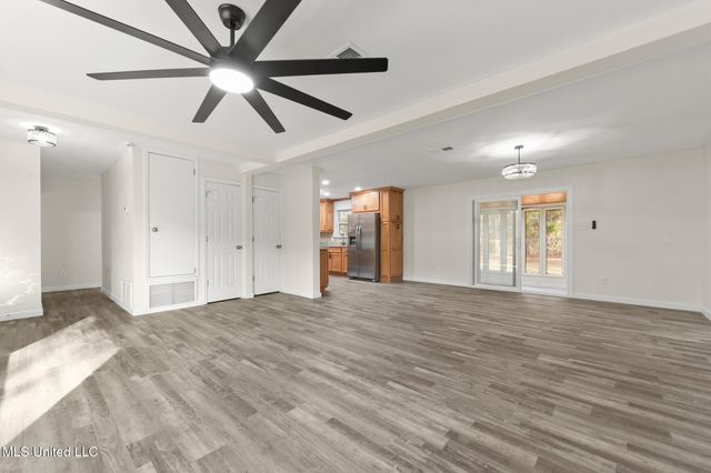 2706 Rolling Meadows Road, Gautier, MS 39553