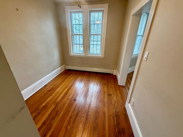 324 Chelsea Street 3, Boston, MA 02128