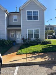 301 Prosperity Court, Toms River, NJ 08755