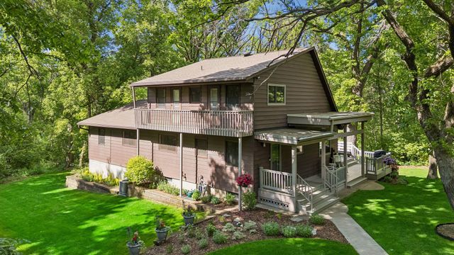 9400 85th Street N, Stillwater, MN 55082