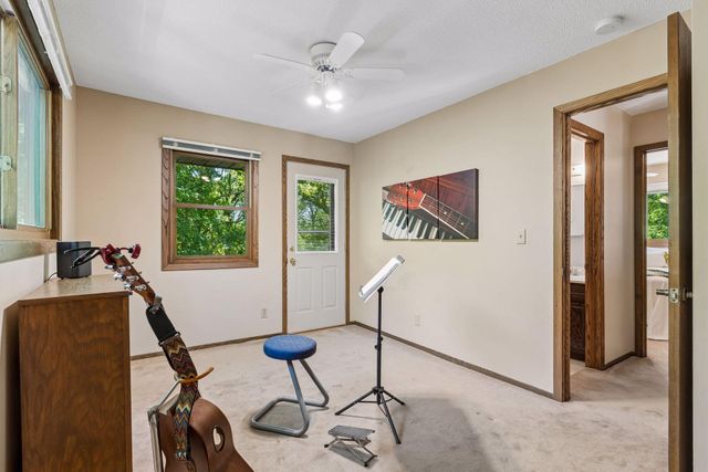 9400 85th Street N, Stillwater, MN 55082