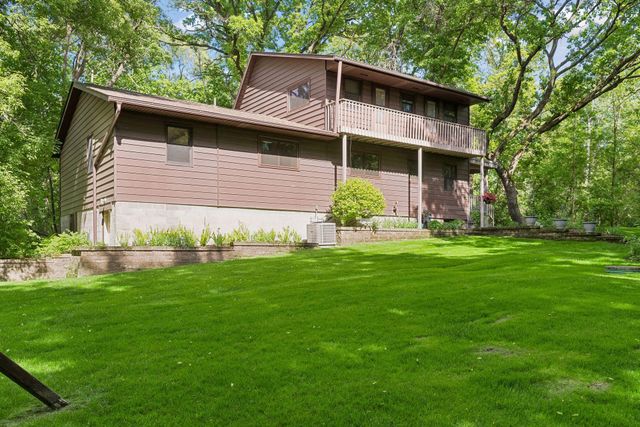 9400 85th Street N, Stillwater, MN 55082