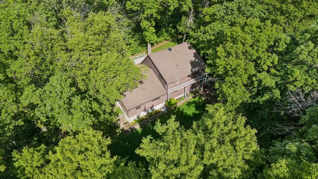 9400 85th Street N, Stillwater, MN 55082