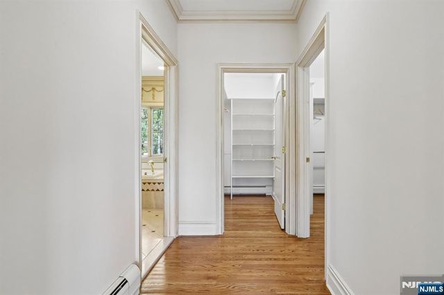 47 Cortland Trail, Mahwah, NJ 07430