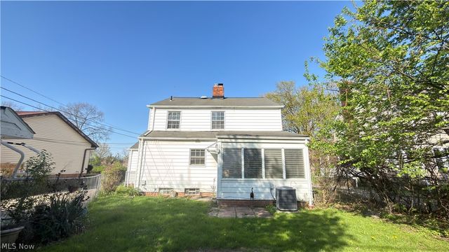 3074 Keswick Road, Shaker Heights, OH 44120