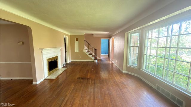 3074 Keswick Road, Shaker Heights, OH 44120