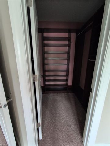 4452 Harlesden DR, Virginia Beach, VA 23462