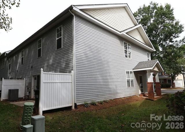 10979 Princeton Village Drive, Charlotte, NC 28277