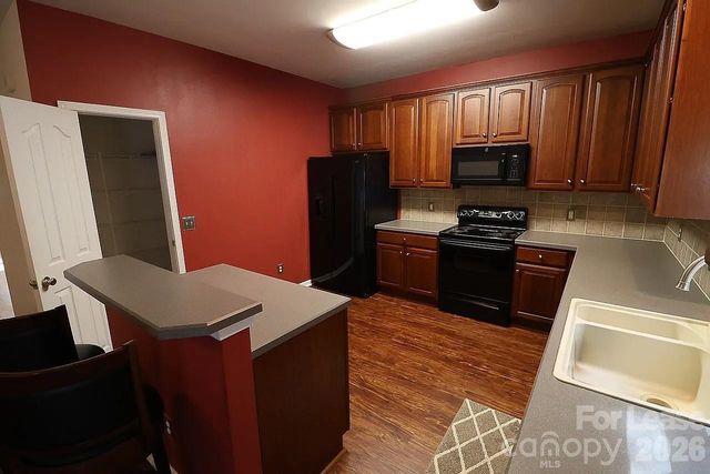 10979 Princeton Village Drive, Charlotte, NC 28277