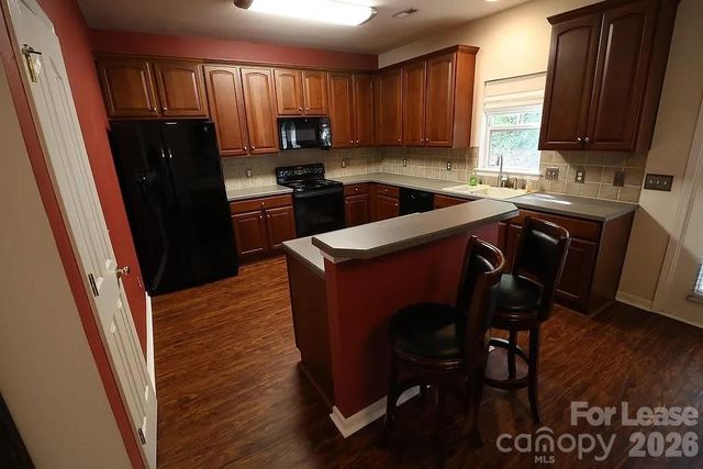 10979 Princeton Village Drive, Charlotte, NC 28277