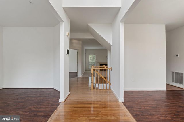 16409 EURO CT, Bowie, MD 20716