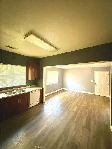 591 High, Turlock, CA 95380