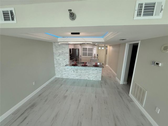 2530 GARY CIRCLE 802, Dunedin, FL 34698