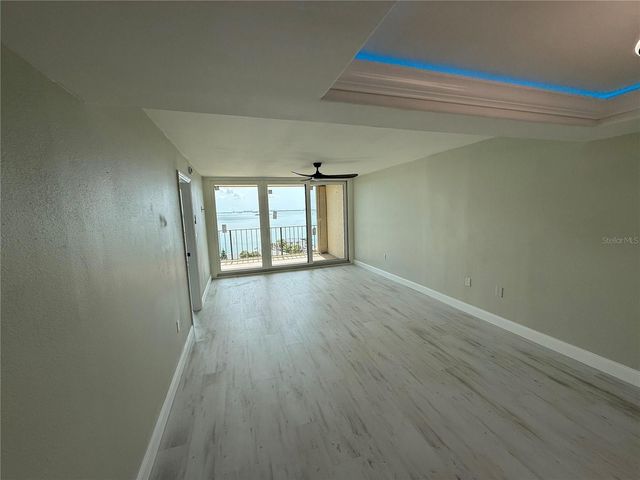 2530 GARY CIRCLE 802, Dunedin, FL 34698