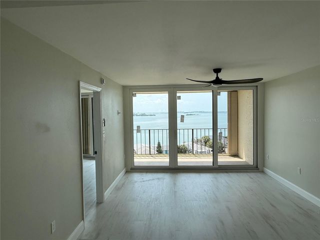 2530 GARY CIRCLE 802, Dunedin, FL 34698